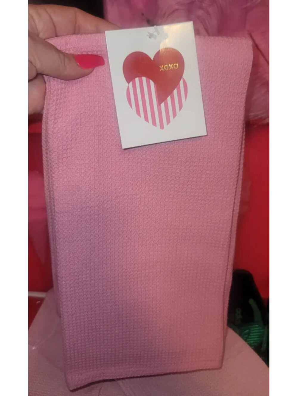 XOXO PINK KITCHEN TOWELS - 2 PIECE - NWT